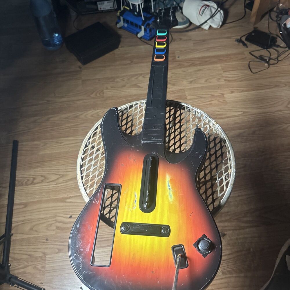 Nintendo Wii Guitar Hero Sunburst Wireless Controller 95455.805 Tested Working